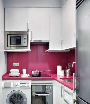 年轻化的粉色这种微妙色彩的出现让厨房变得可爱起来