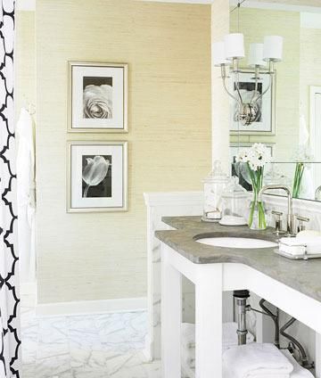 用草质感的壁纸装饰卫浴间墙面实用且环保