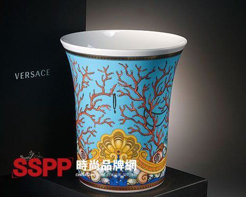 带有东方色彩 versace home家居陶瓷摆件