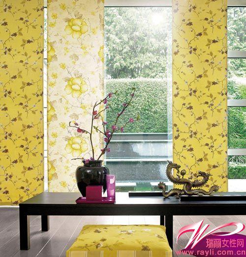 黄色为底配以小花让窗帘更有初春的气息