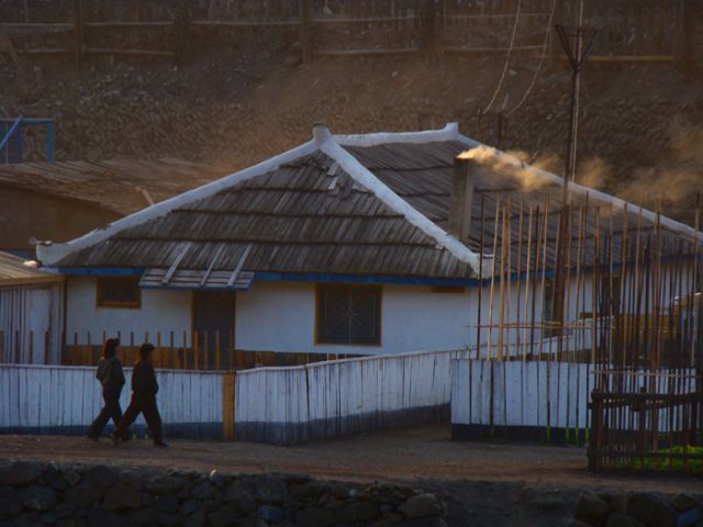  民居印象  在那不远的地方有个地方叫朝鲜  