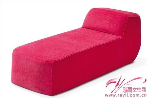 Adrenalina淡粉色的沙发卧榻
