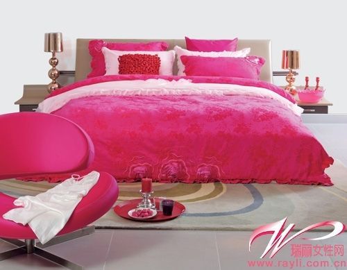 情人节换一套粉色或红色系床品