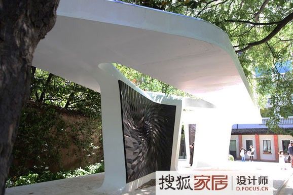 扎哈哈迪德秘密花园:几何建筑的自然语言 