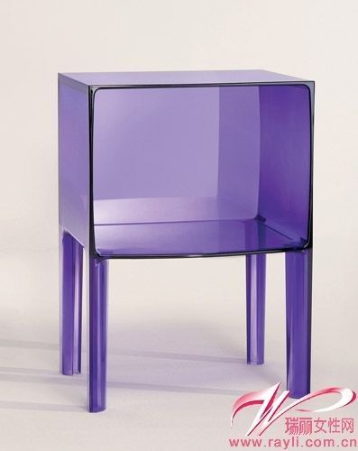 Kartell 透明亚克力材质边桌