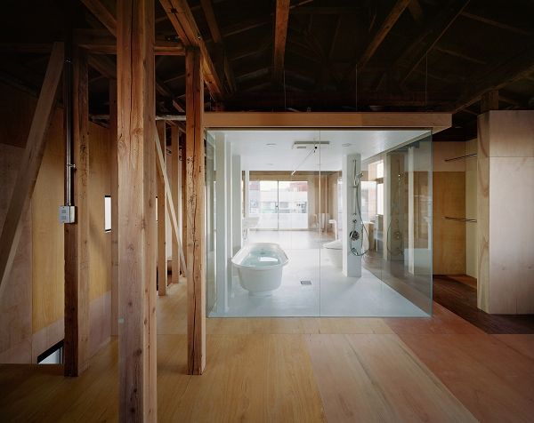 东京田谷区住宅改造 融入人和历史时代的情感 