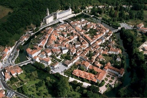 迷人法国乡村酒店 Moulin de l'Abbaye（图） 