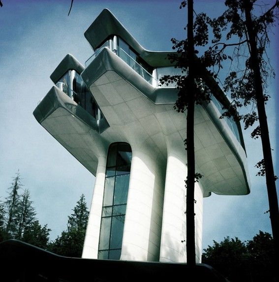 Zaha Hadid为超模建造宇宙飞船住宅(组图) 