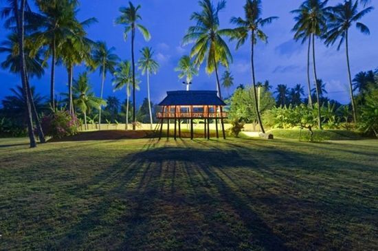 媲美巴厘岛 印尼龙目岛度假奢华别墅(图) 