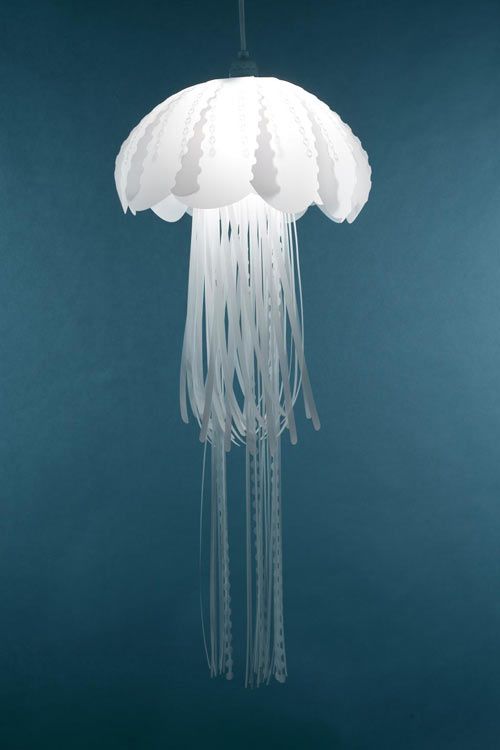 像水母漂浮在空中 Roxy Russell灯具赏（图） 