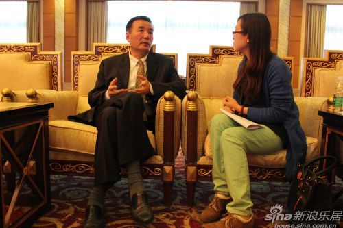 新浪家居记者采访艺展软装饰品（国际）交易中心董事长刘少欣先生