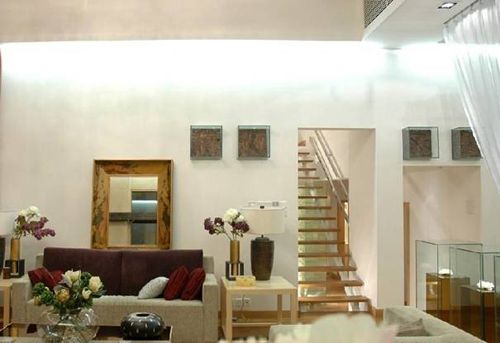 施工后：墙面色彩与家具的搭配恰到好处，全面提升家居品位