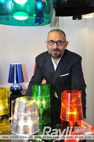 Kartell品牌设计师FERRUCCIO LAVIANI先生