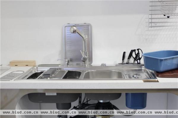 [上海厨卫展]多功能实用厨房水槽欣赏(组图)