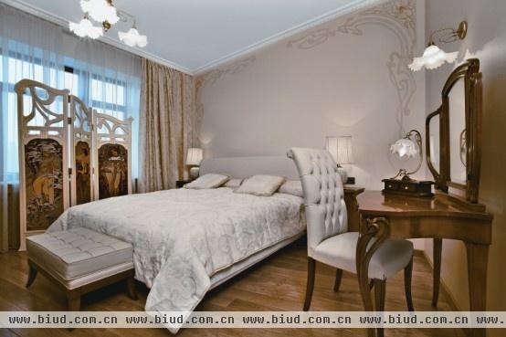 120平莫斯科新艺术运动风格设计装饰公寓