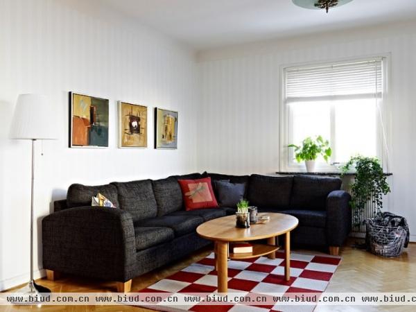新鲜木纹的别样感受 清新温暖的北欧公寓(图)