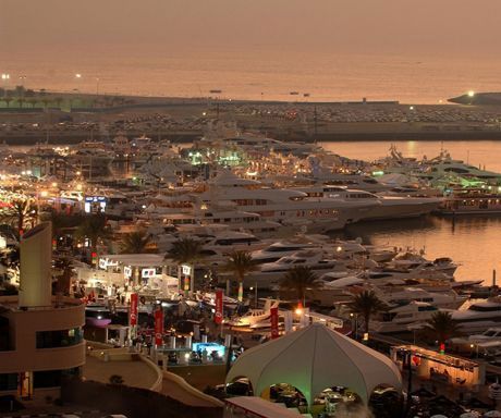 2011年迪拜国际游艇张开幕