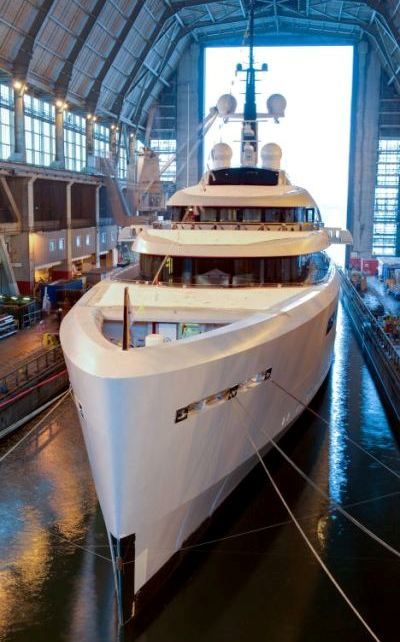 英女首富1亿英镑购买英国最大私人游艇